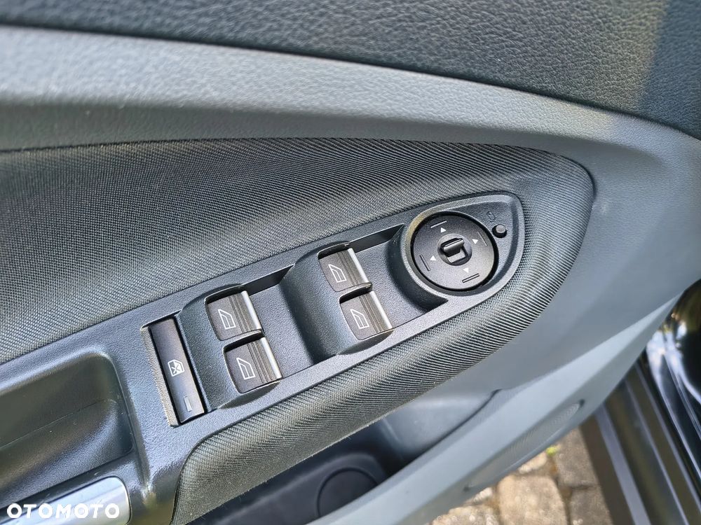 Ford C-MAX 1.6 TDCi Edition - 12