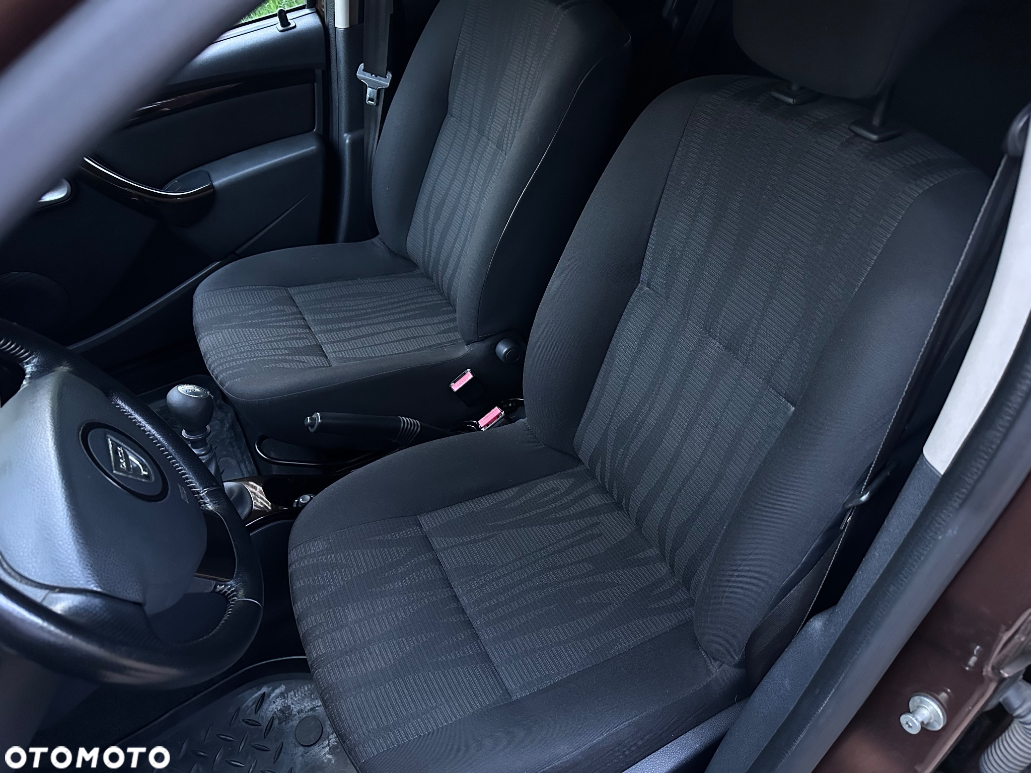 Dacia Duster 1.5 dCi Laureate 4x4 - 16
