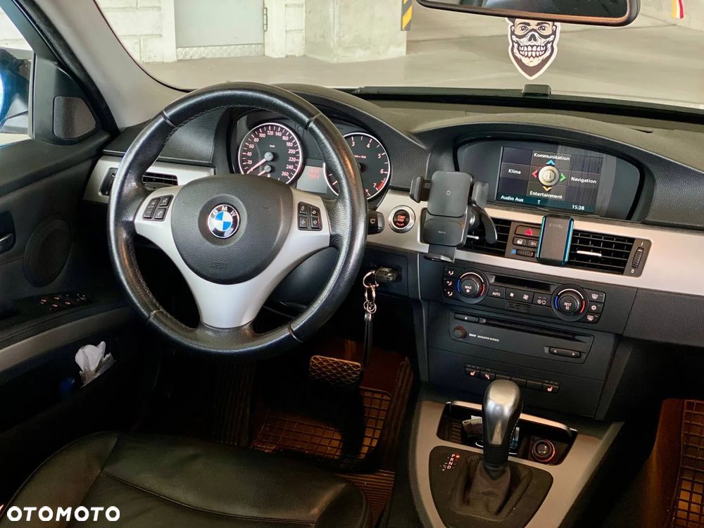 BMW Seria 3 - 14
