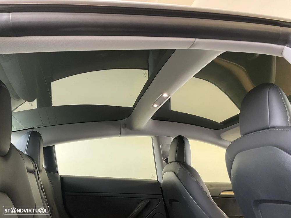 Tesla Model 3 Standard Range Plus RWD - 31