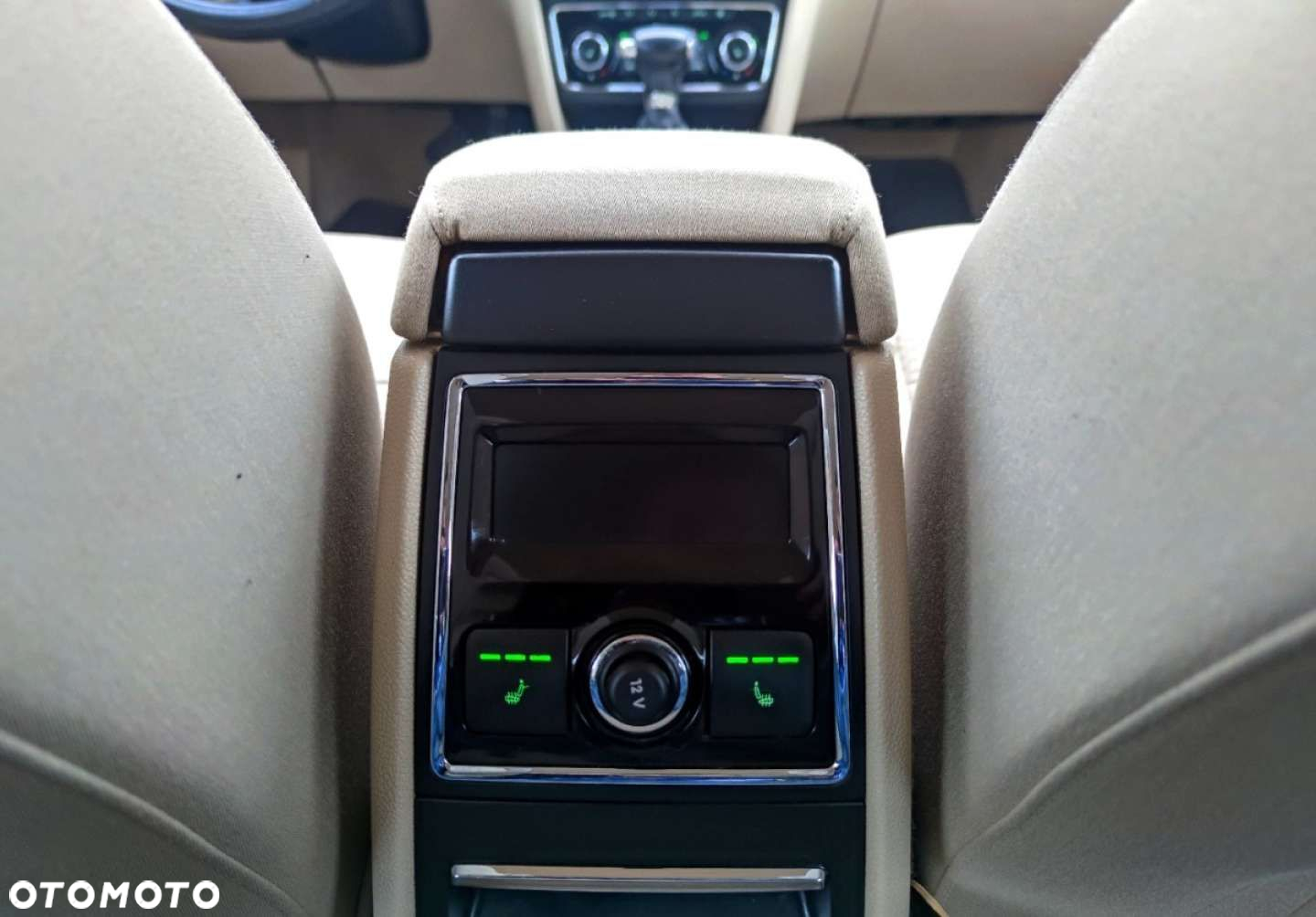 Skoda Superb 2.0 TSI Elegance Outdoor DSG - 26