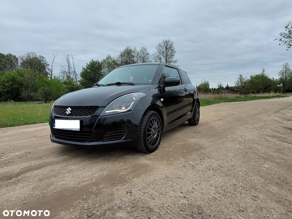 Suzuki Swift 1.2 Premium - 2
