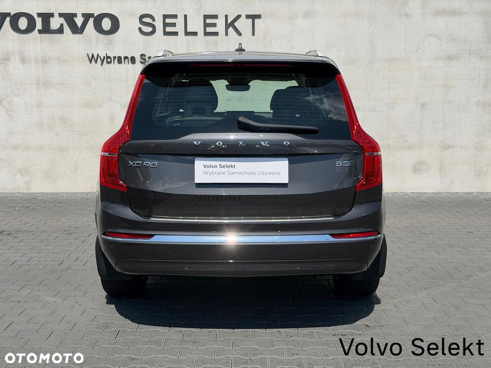 Volvo XC 90 - 7