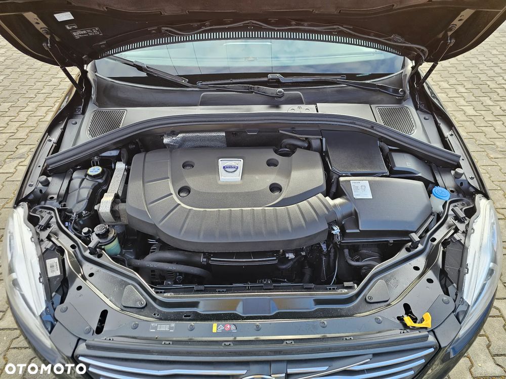 Volvo XC 60 D4 Momentum - 39
