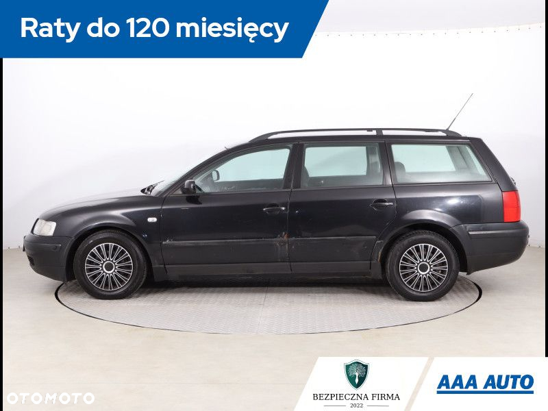 Volkswagen Passat - 3