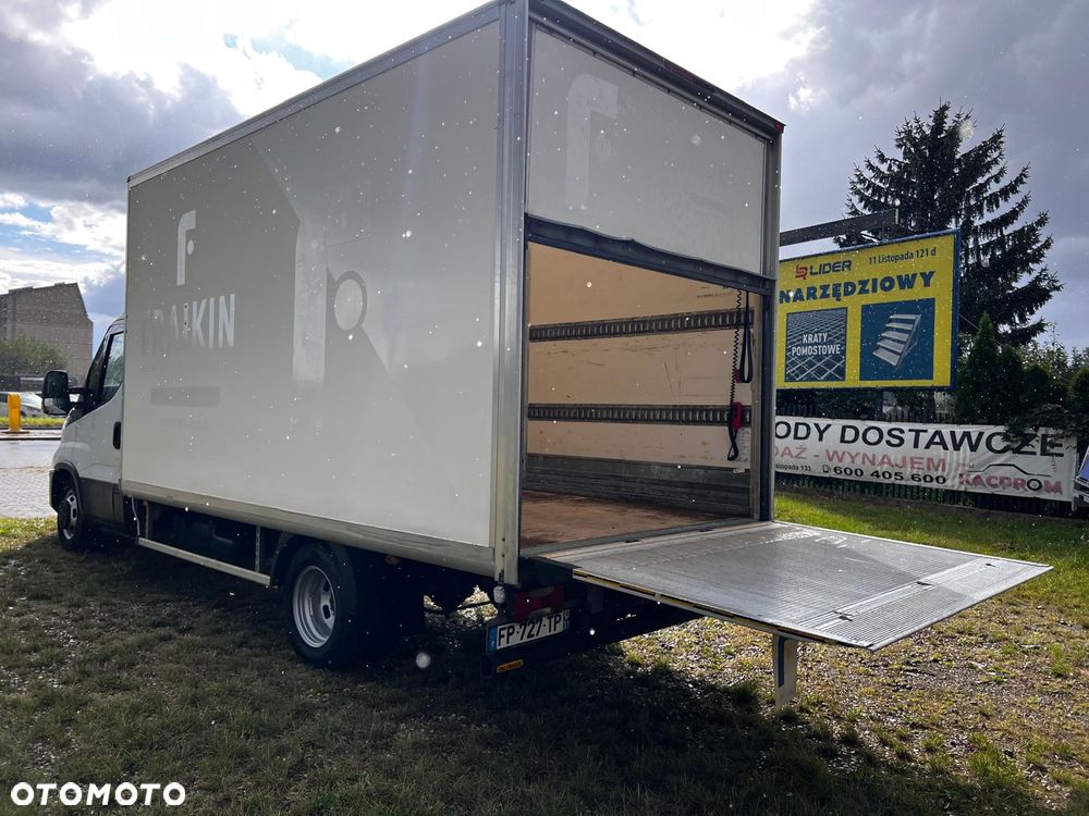 Iveco Kontener+Winda - 10