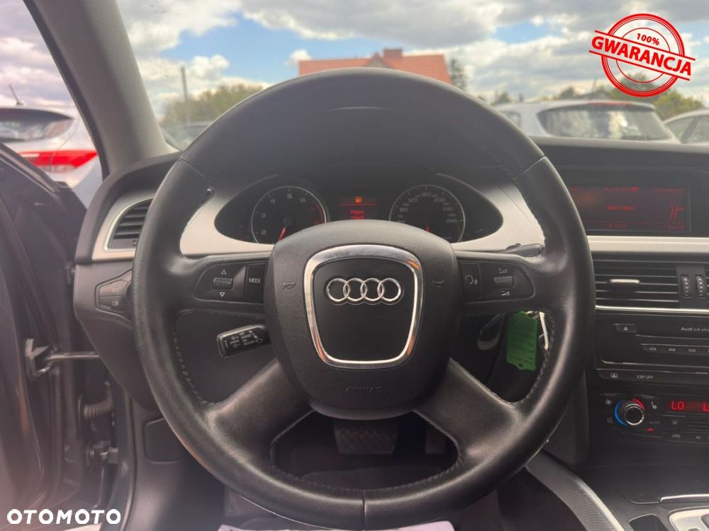 Audi A4 Limousine - 28