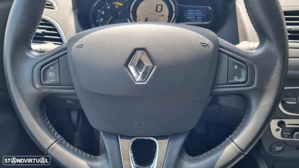 Renault Mégane Sport Tourer - 11