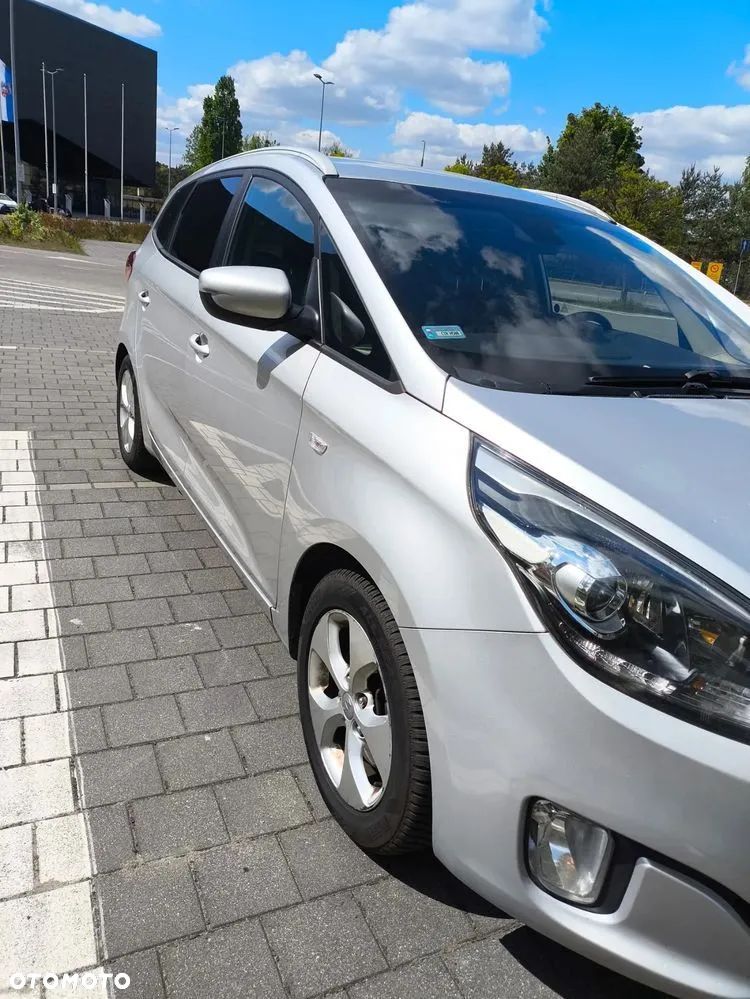 Kia Carens 1.7 CRDi L - 3