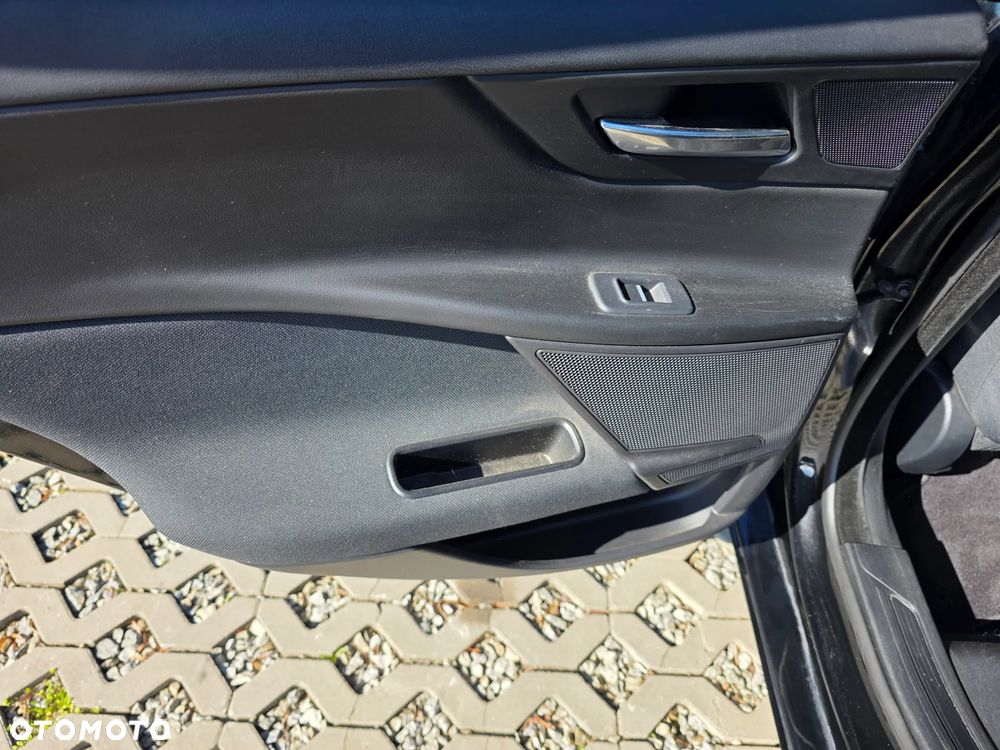 Jaguar XE E-Performance Pure - 37