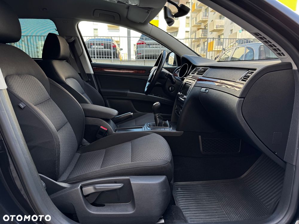 Skoda Superb 1.8 TSI Elegance - 24