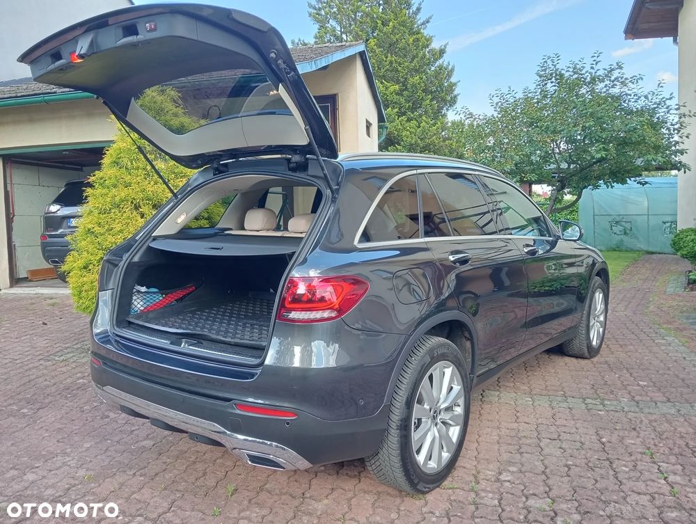 Mercedes-Benz GLC 300 4Matic 9G-TRONIC - 10