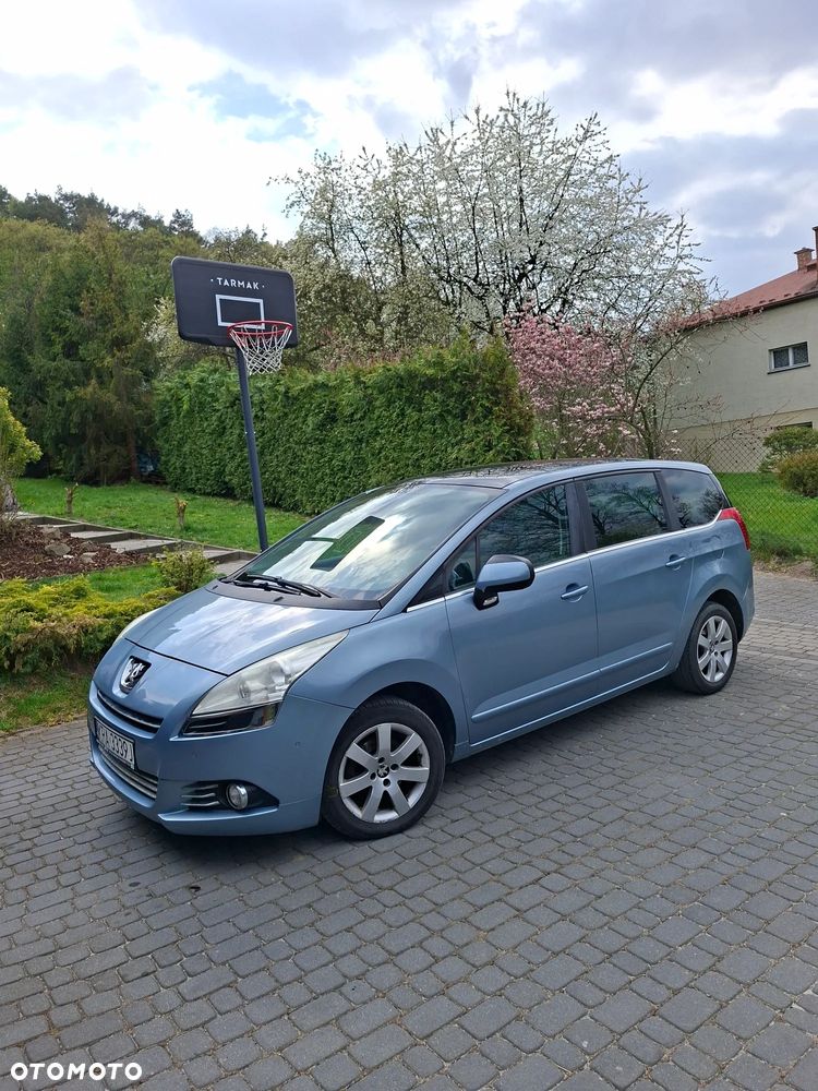 Peugeot 5008 - 6