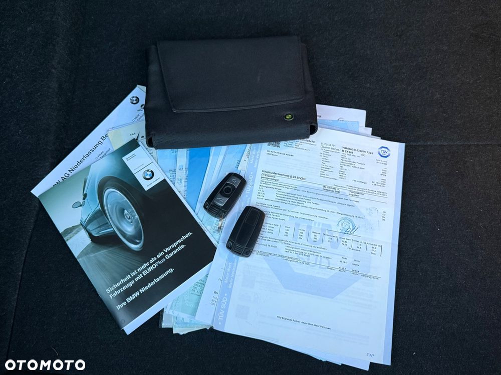 BMW Seria 1 120d DPF - 29