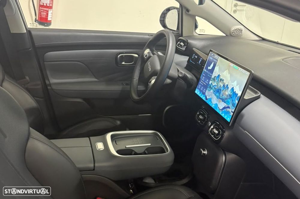 Aion UT 60 kWh Luxury - 6