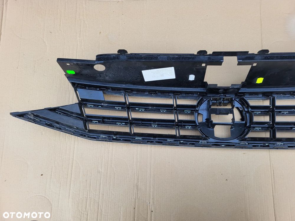 ATRAPA GRILL VW PASSAT B8 LIFT R LINE - 6