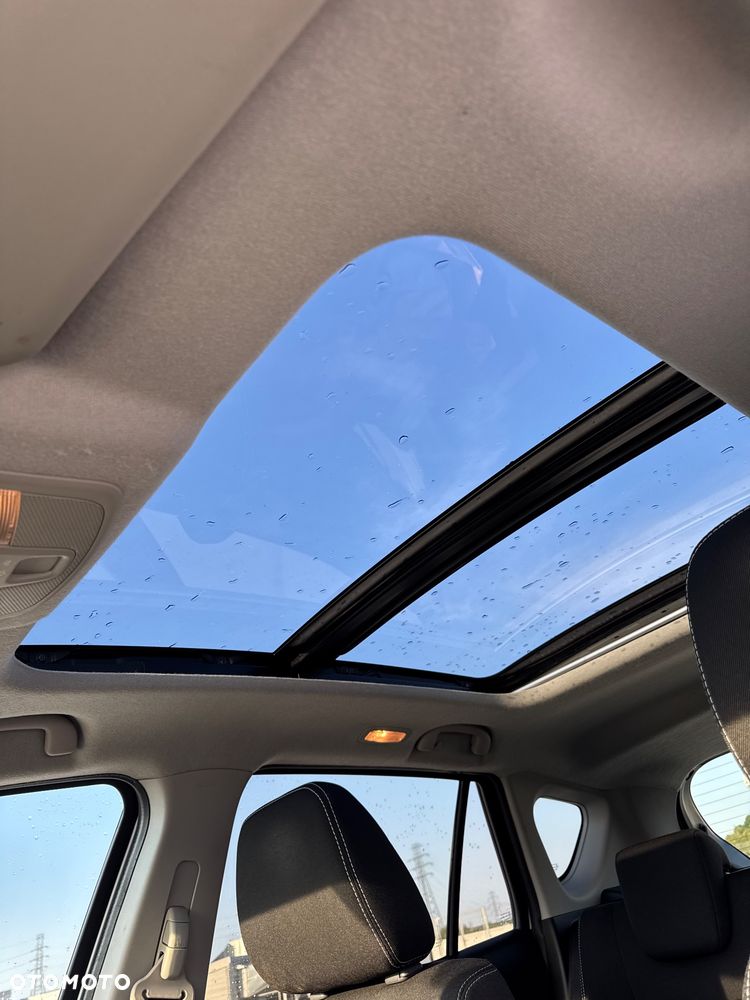 Suzuki SX4 1.6 Comfort Plus - 11