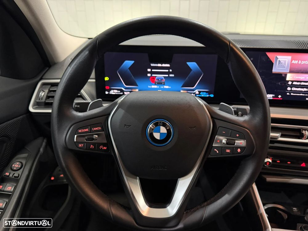 BMW 320 e Corporate Edition Auto - 19