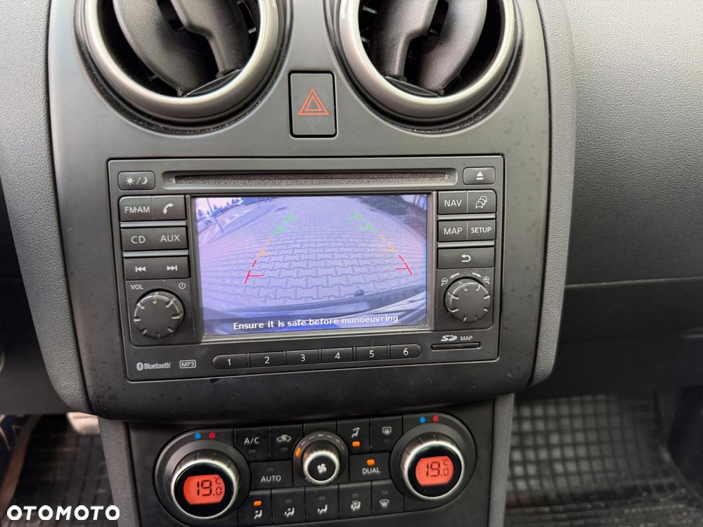 Nissan Qashqai 1.6 Tekna - 27