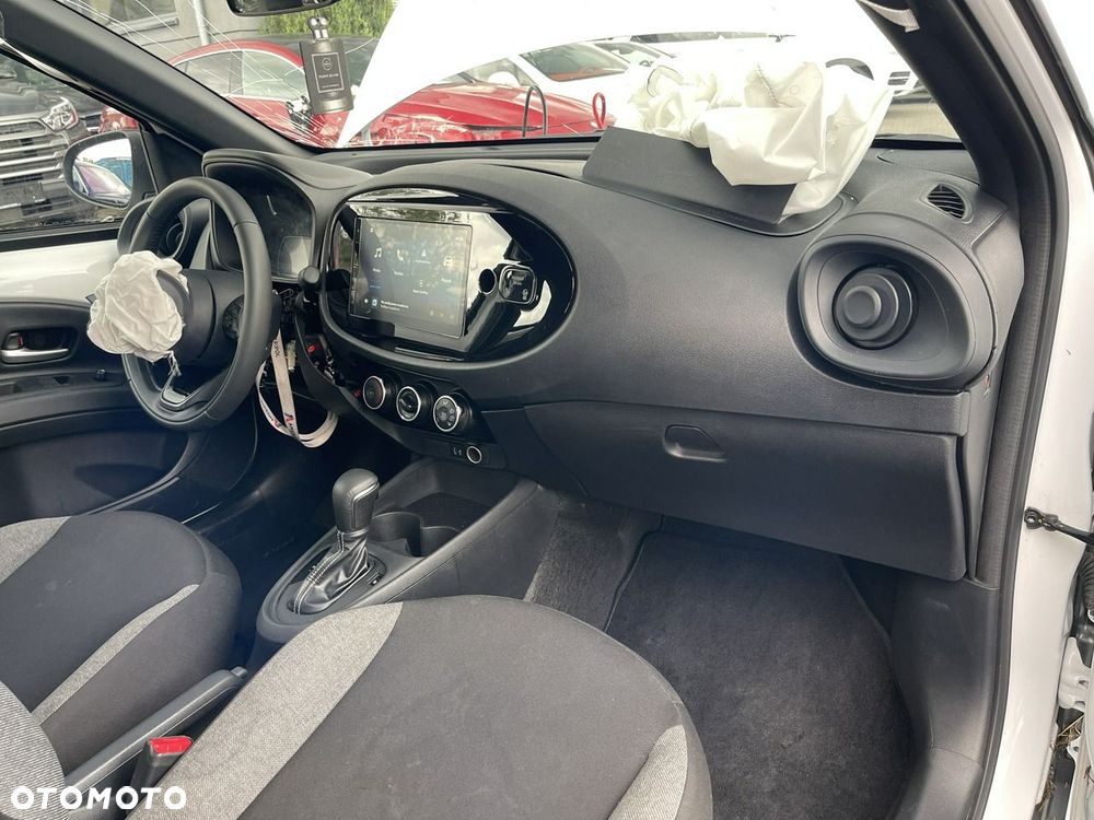 Toyota Aygo X 1.0 VVT-i Comfort CVT - 9
