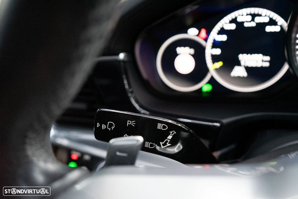 Porsche Panamera Sport Turismo 4 E-Hybrid - 40