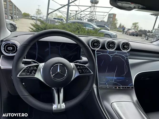 Mercedes-Benz GLC 220 d 4MATIC MHEV - 11