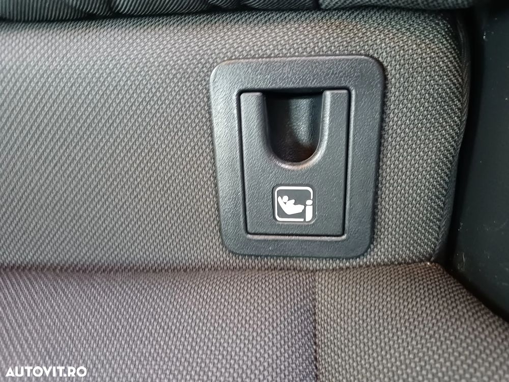 Toyota Corolla 1.8 HSD Business - 23