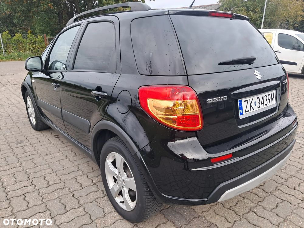 Suzuki Sx4 2010 photo 4