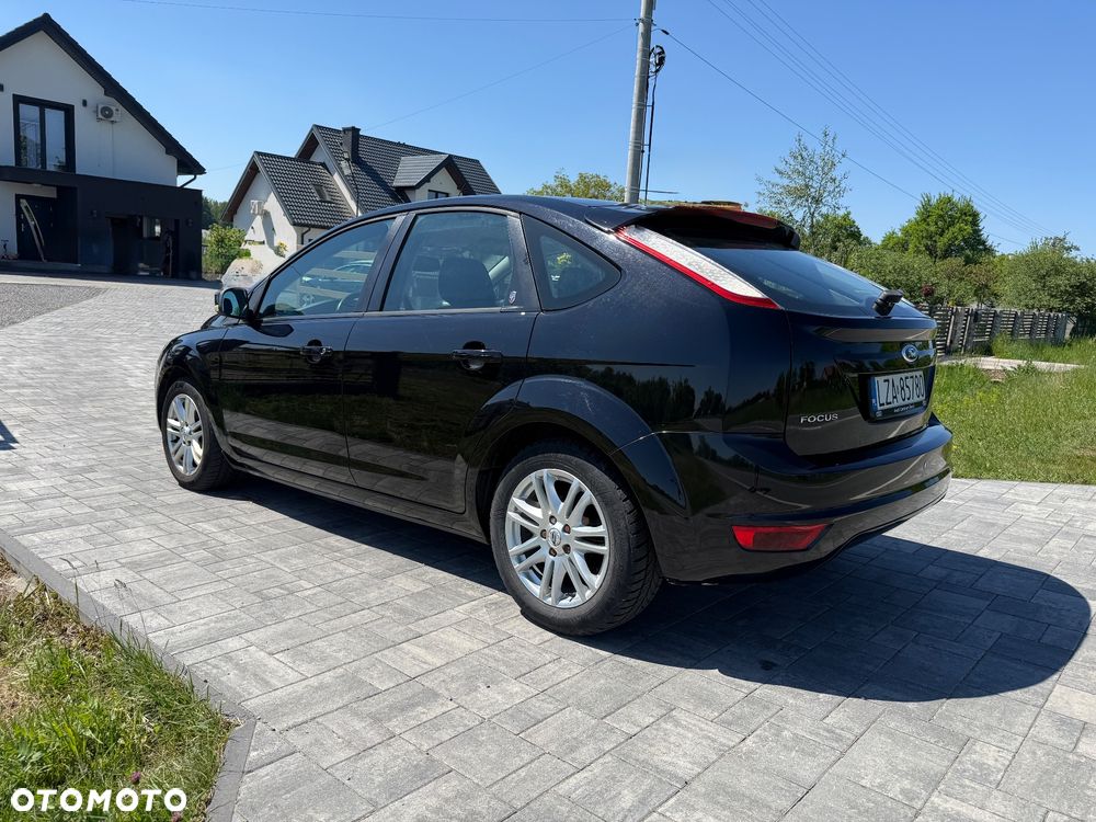 Ford Focus 1.6 16V Ghia - 5
