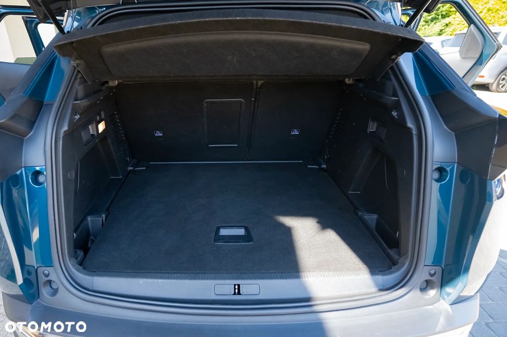 Peugeot 3008 BlueHDi 130 Stop & Start EAT8 Allure Business-Paket - 24