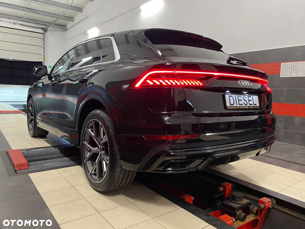 Audi Q8 50 TDI quattro tiptronic - 14