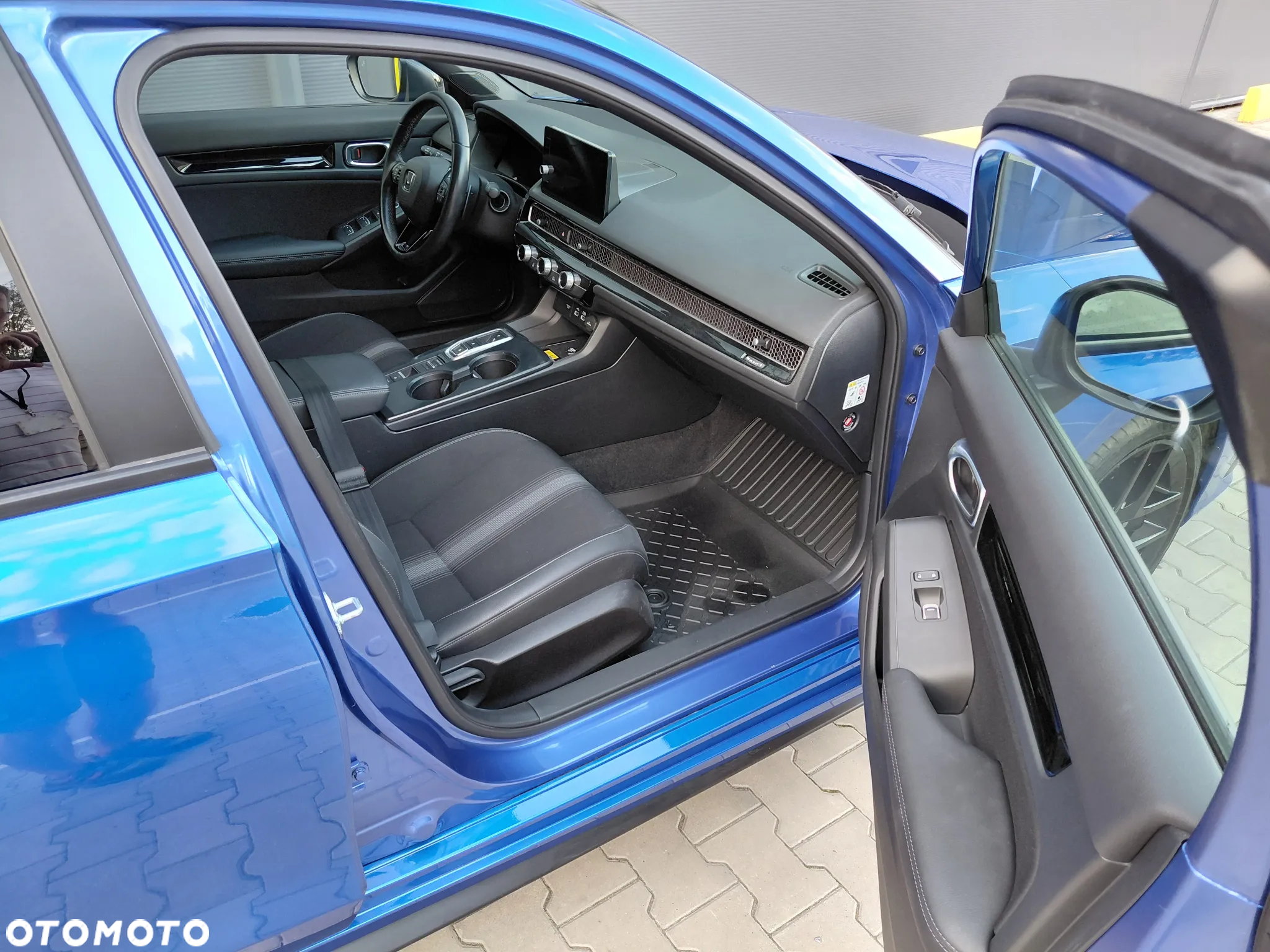 Honda Civic 2.0 i-MMD Elegance BSI CVT - 20