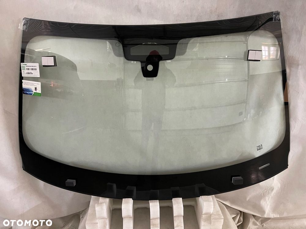 bmw x7 szyba przednia sens kam hud po 2019- - 1