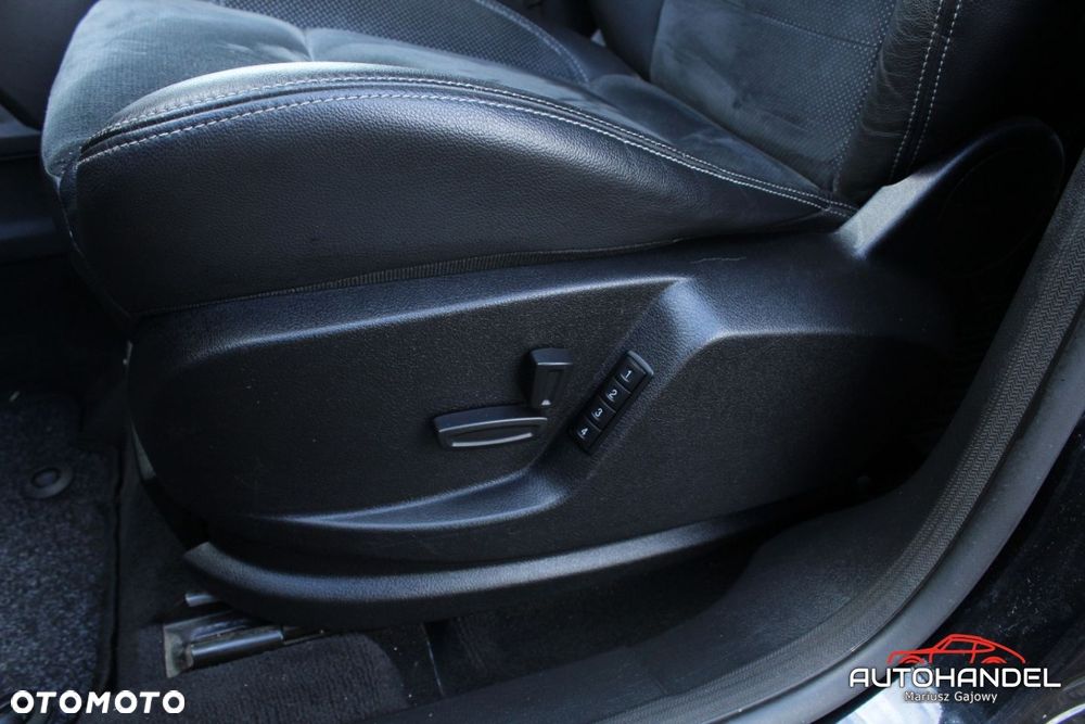 Ford S-Max - 8