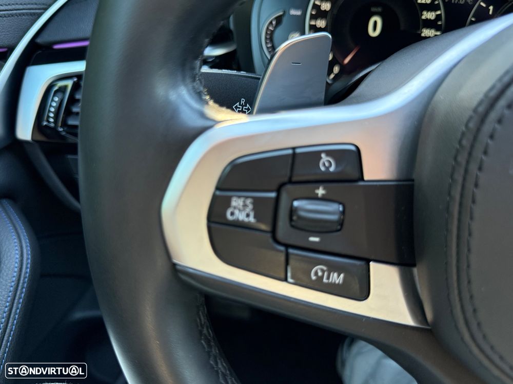 BMW 520 d Pack M Auto - 30