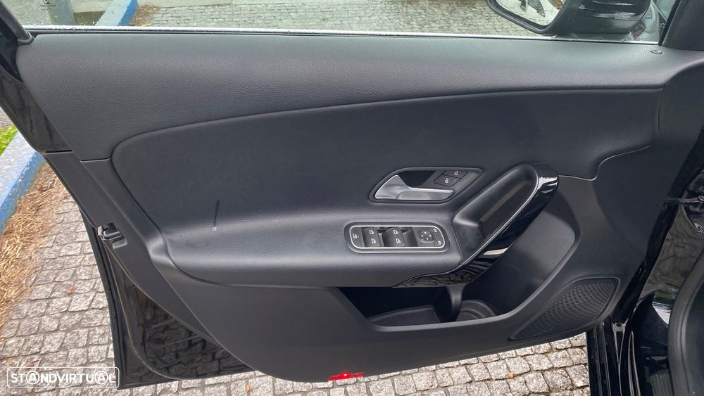 Mercedes-Benz A 180 d Business Solutions - 17