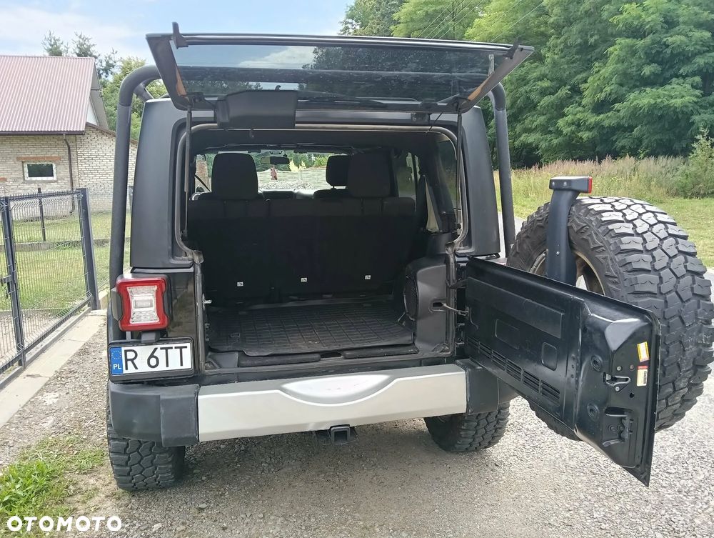 Jeep Wrangler Unlimited 3.8 Automatik Sahara - 5