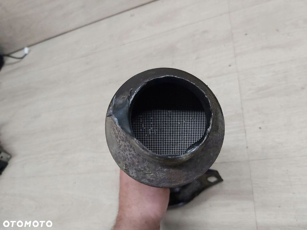 Toyota Yaris II 1,0 1,3 katalizator CA9 - 3