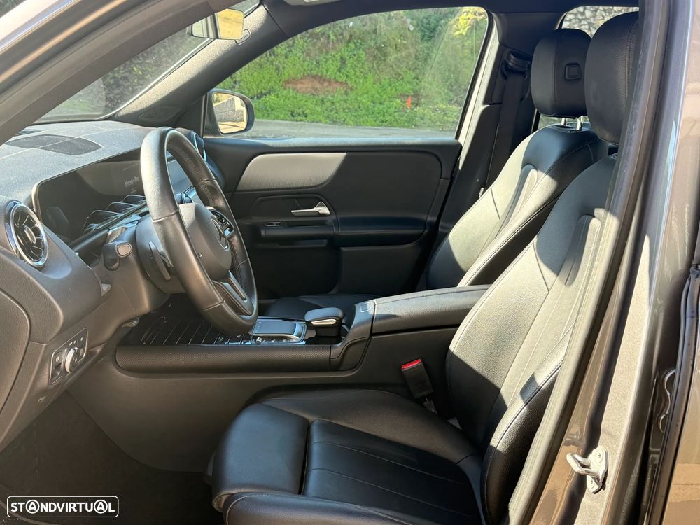 Mercedes-Benz GLB 180 d Progressive - 11