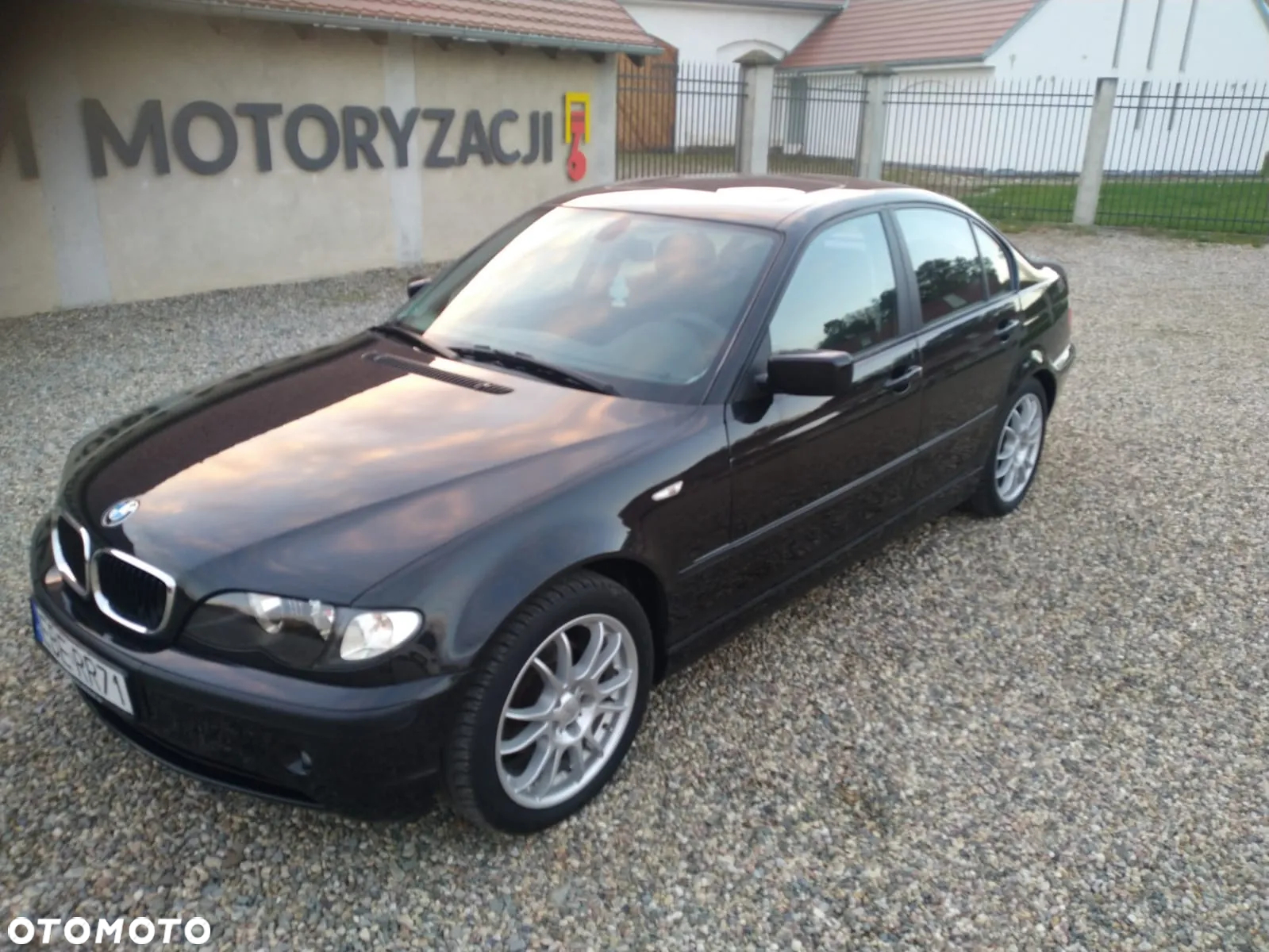 BMW Seria 3 318i - 2