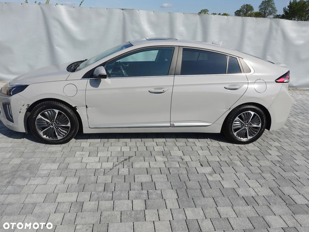 Hyundai IONIQ plug-in hybrid Premium - 9