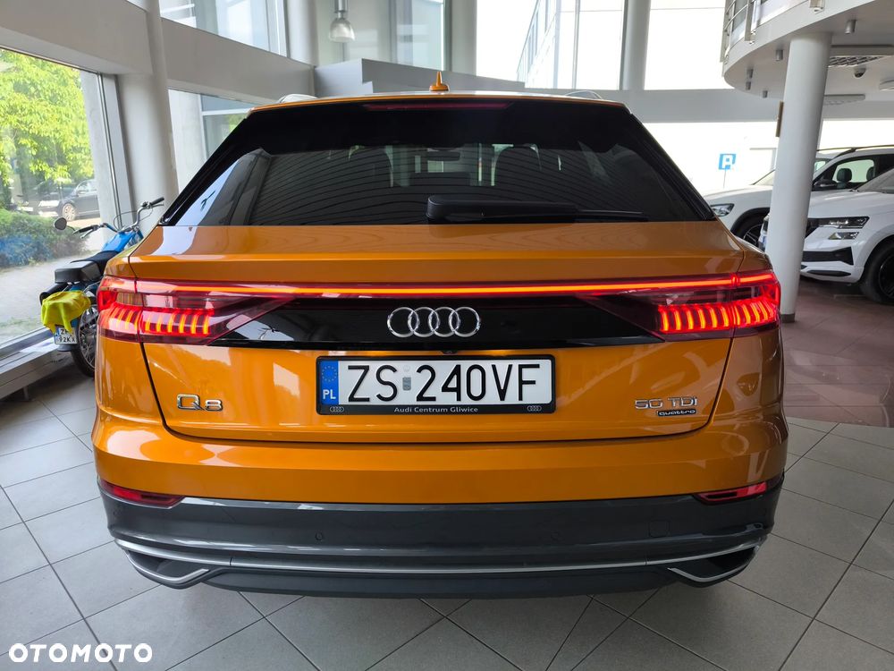Audi Q8 - 6