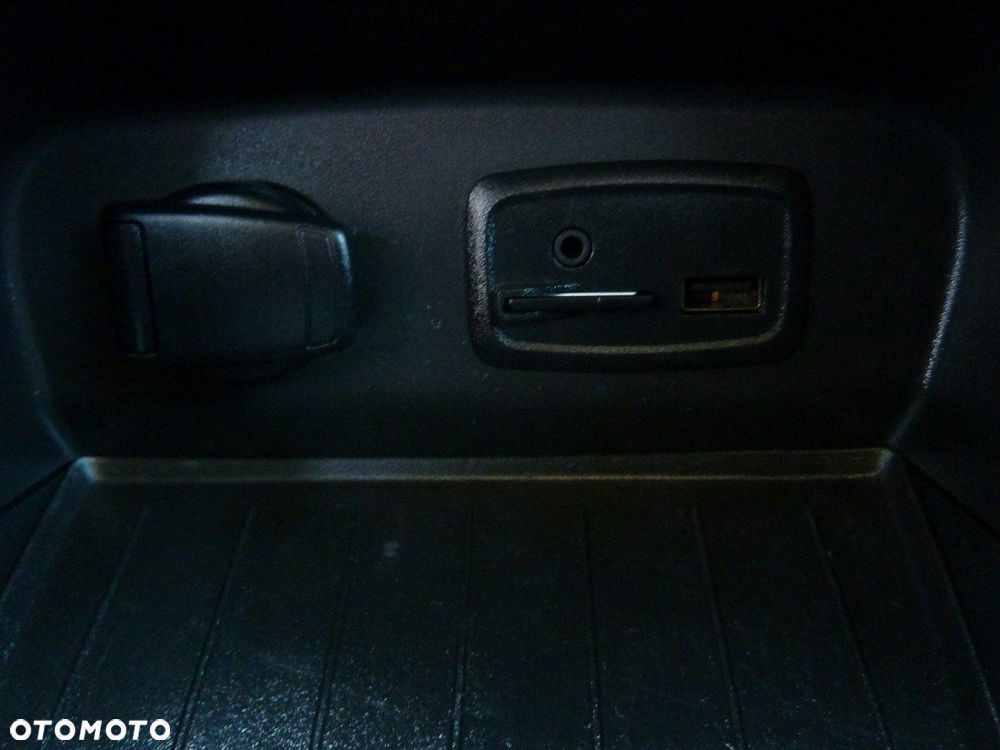 Renault Captur - 28