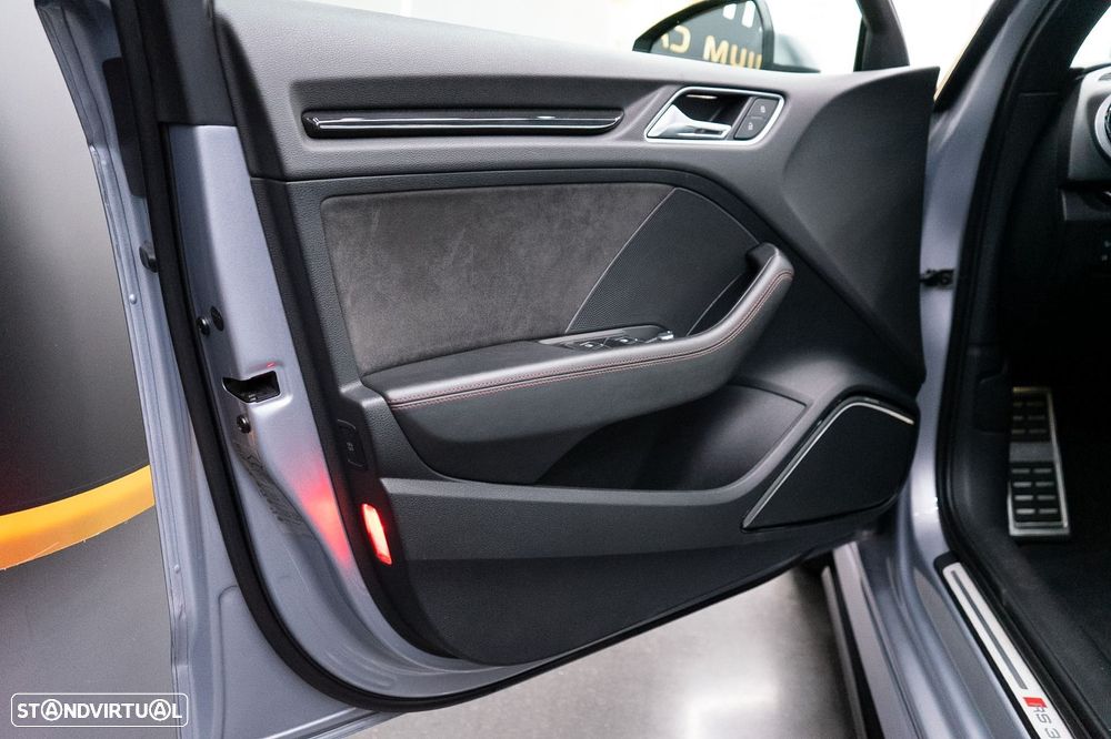 Audi RS3 Sportback 2.5 TFSI quattro S tronic - 24