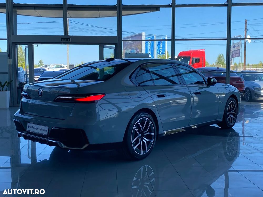 BMW Seria 7 740d xDrive - 5