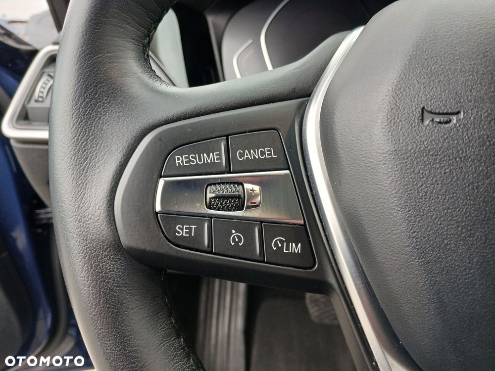 BMW Seria 3 318i Advantage - 15