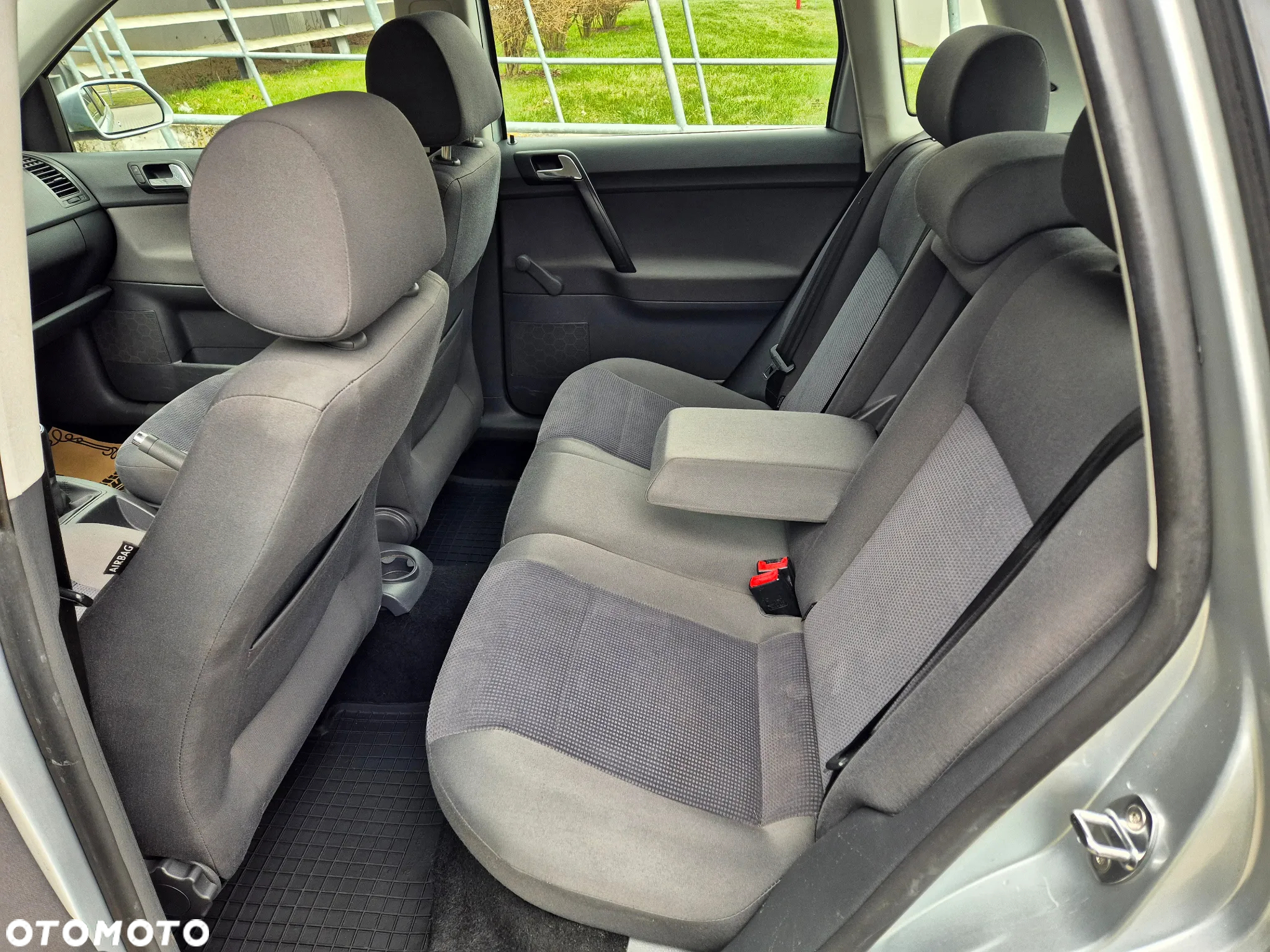 Volkswagen Polo - 15
