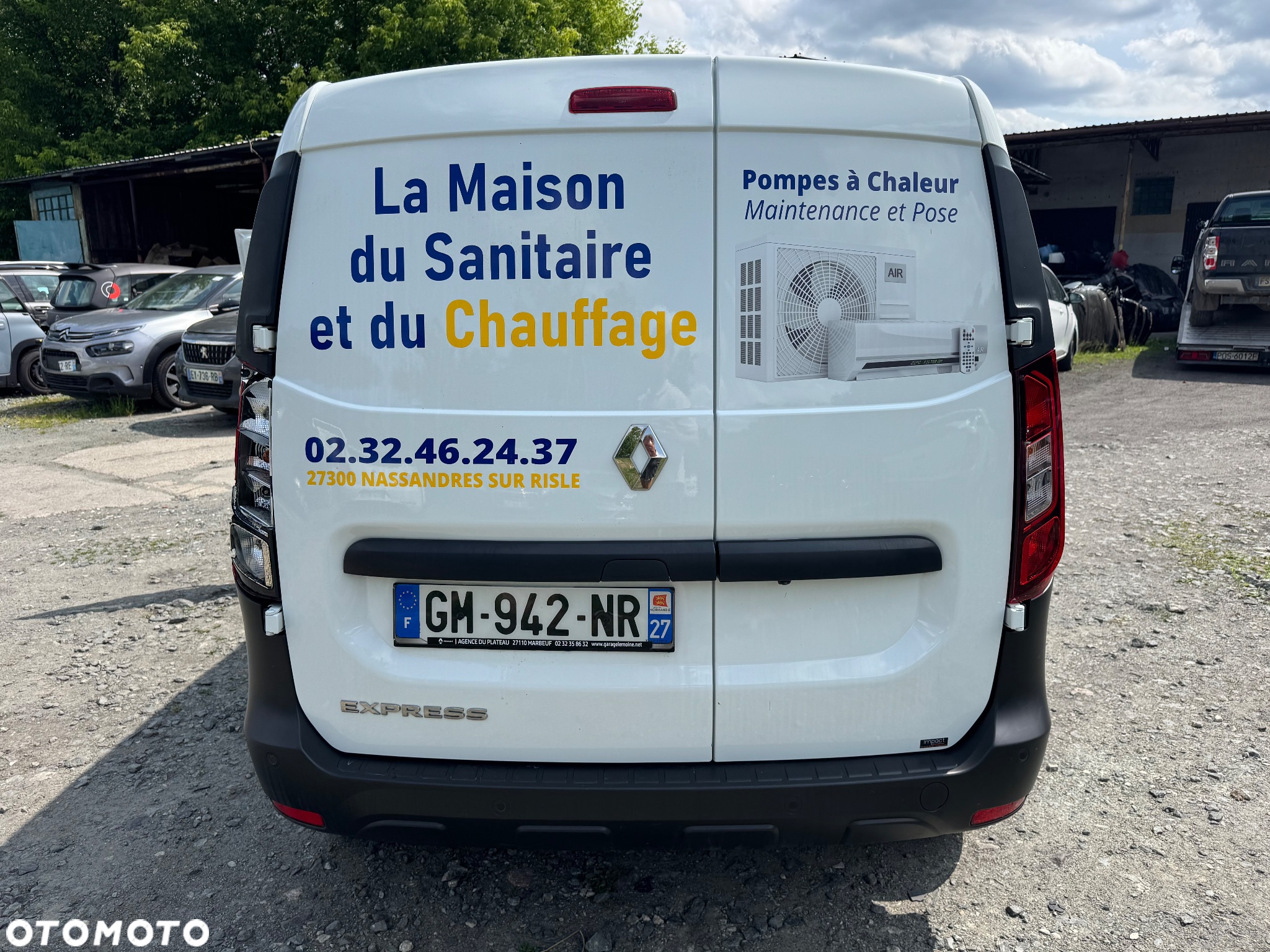 Renault EXPRESS 1.5dci KAMERA; NAWIGACJA, PÓŁ SKÓRY, CZUJNIKI PRZÓD I TYŁ świeżo sprowadzony, OKAZJA!!! - 27