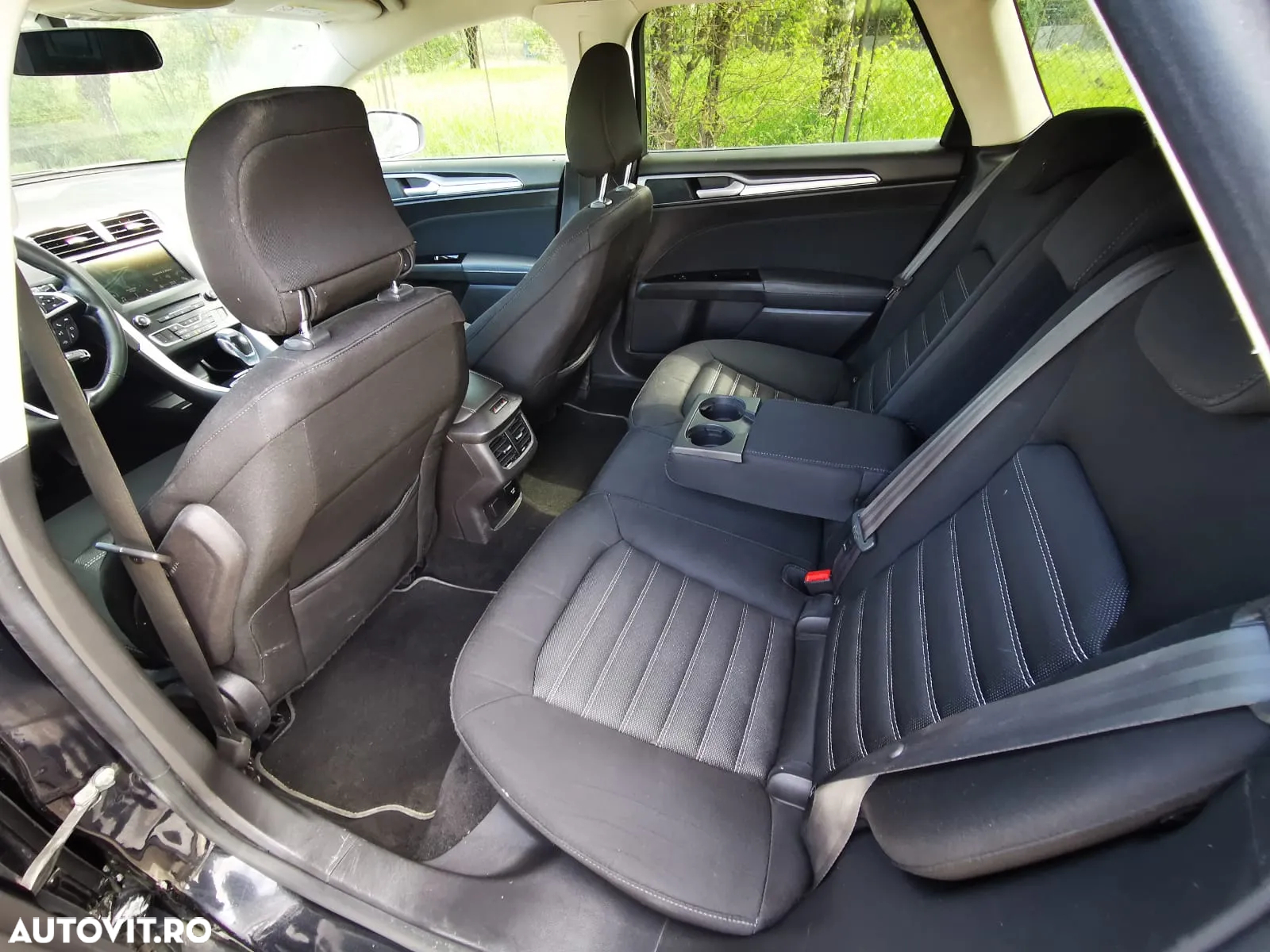 Ford Mondeo 2.0 TDCi Powershift Trend - 10