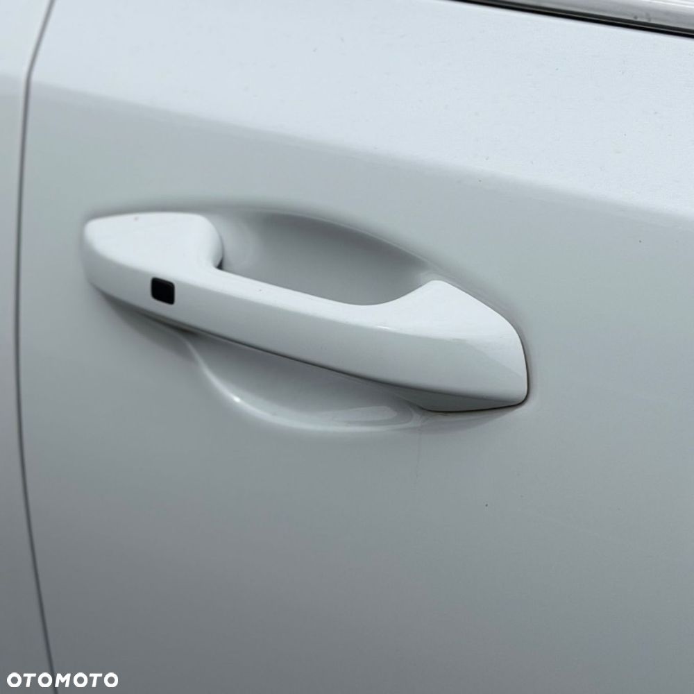 Kia Ceed - 14